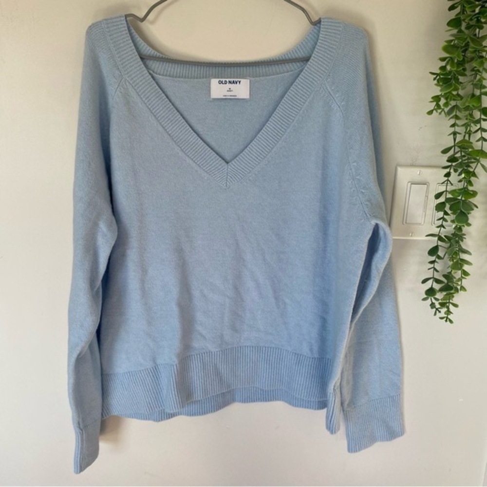 Old Navy Blue V-Neck Sweater Size Medium